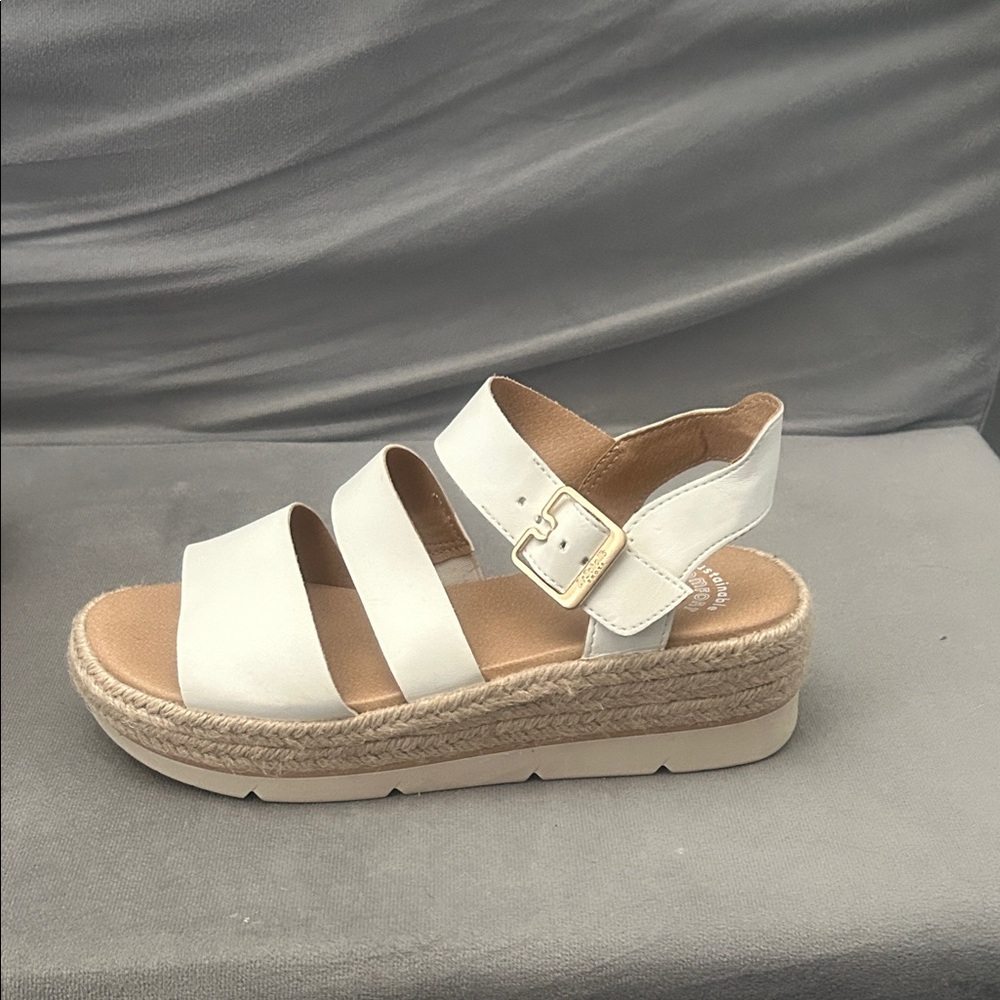 Dr Scholls White Espadrille Sandals - Picture 3 of 10